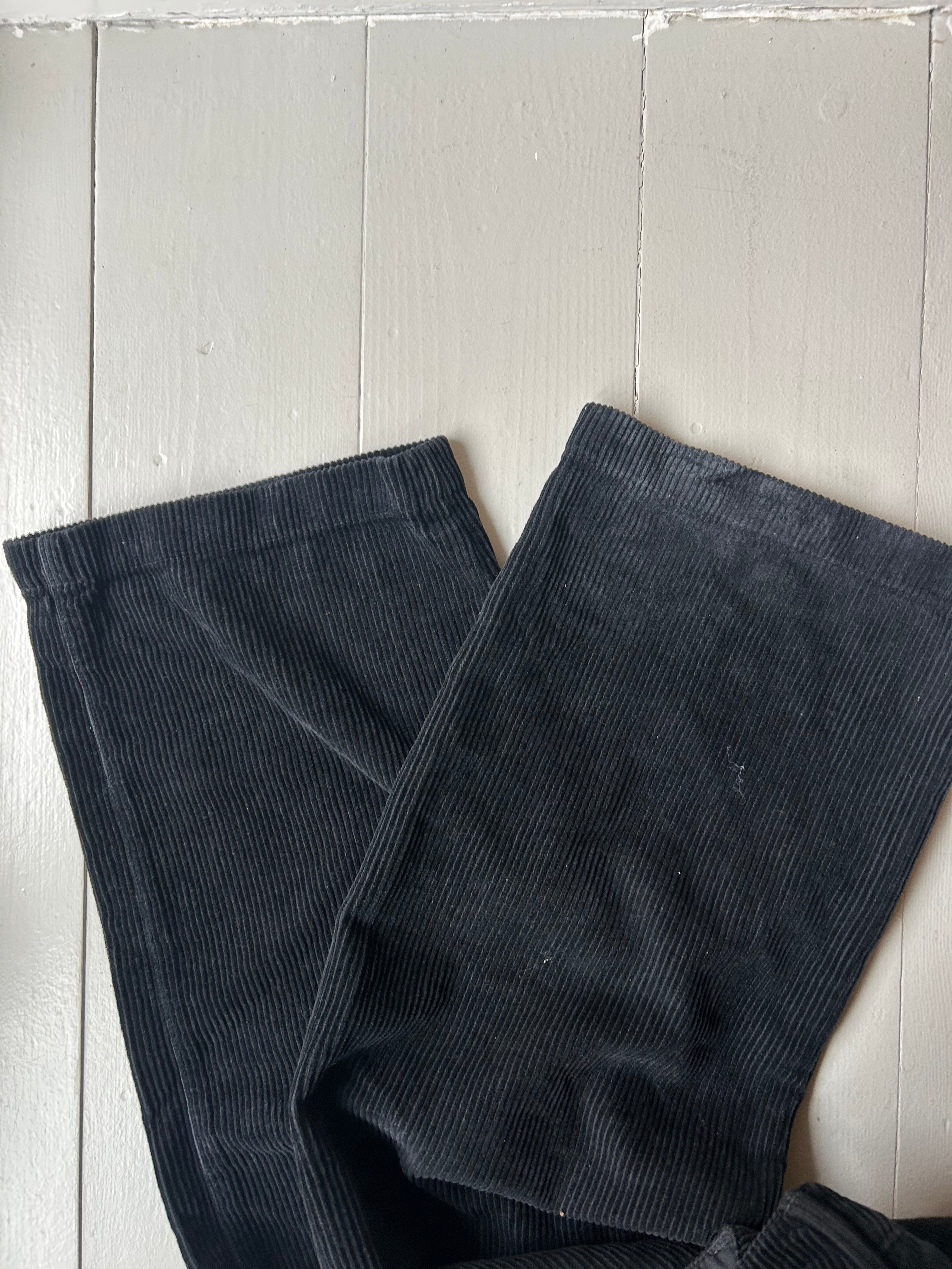 napapijri corduroy pants